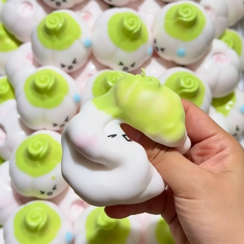 Cute Emoji Garlic ﻿Squishy Str - Party Games For Adults And Kids ulasan dan harga
